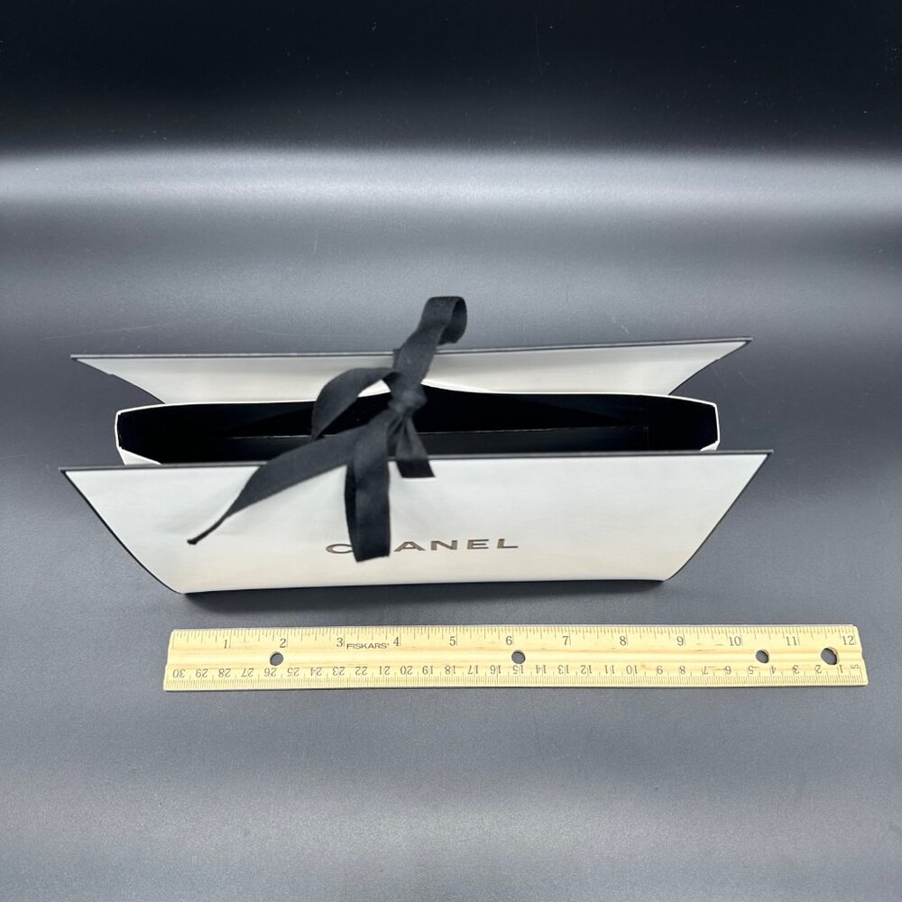 Chanel Small Luxury Gift Bag Clutch Style Bag Black Ribbon White Display - Picture 11 of 12